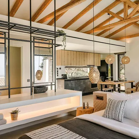 Imani فيلة Antipata (Erisos)